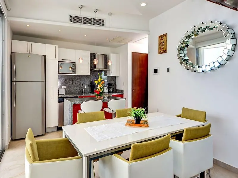 Penthouse Skyline 2Br 2Bathr & Balconies Apartment Playa del Carmen Mexico