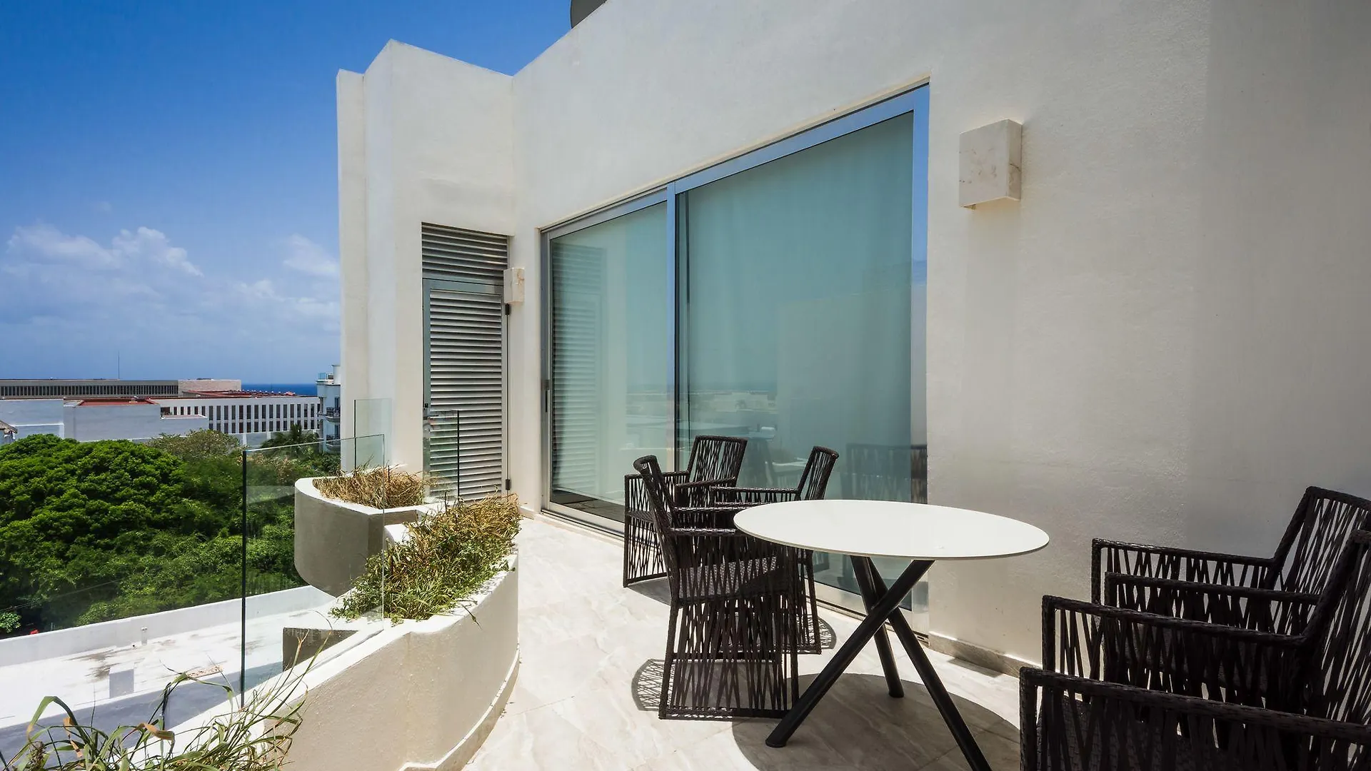 Penthouse Skyline 2Br 2Bathr & Balconies Apartment Playa del Carmen Mexico