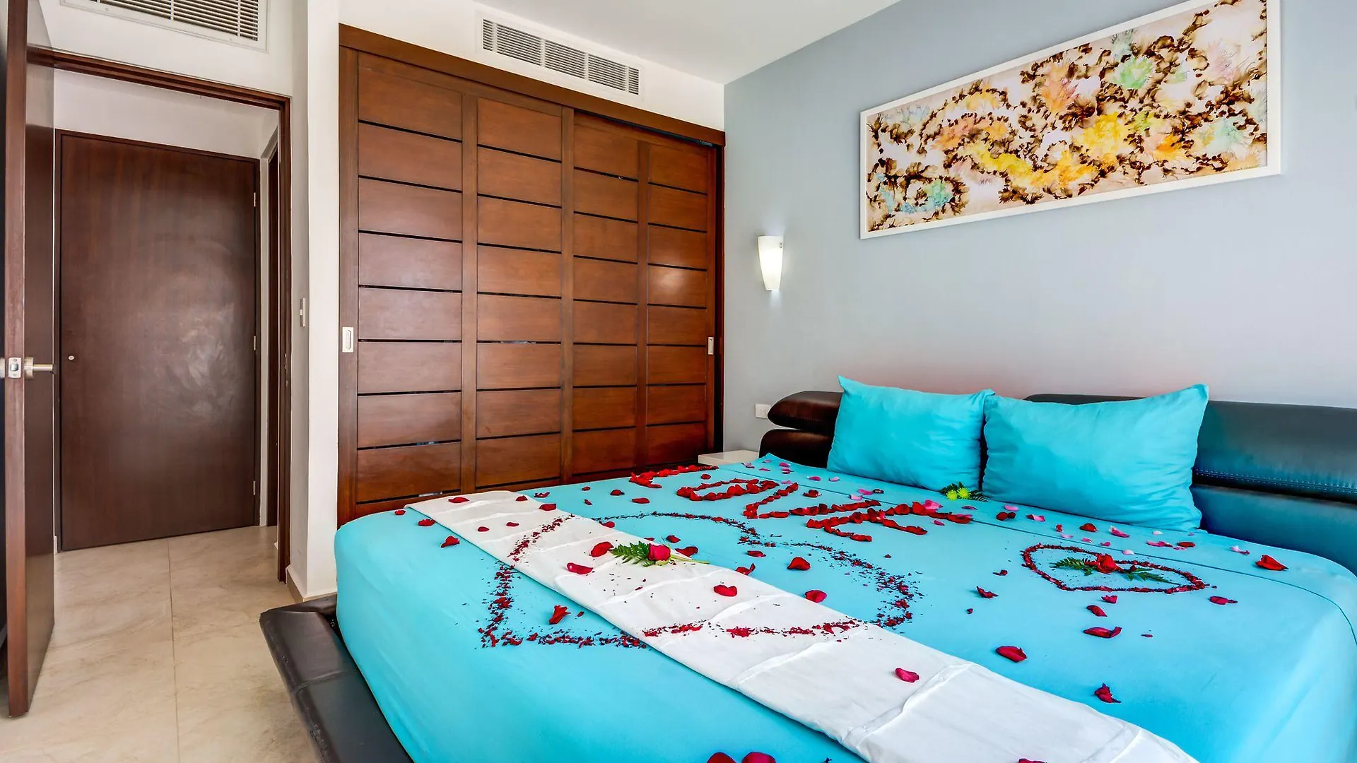 Penthouse Skyline 2Br 2Bathr & Balconies Apartment Playa del Carmen
